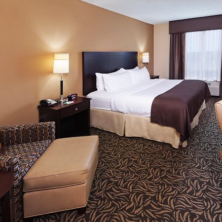 Holiday Inn Ardmore By Ihg Buitenkant foto