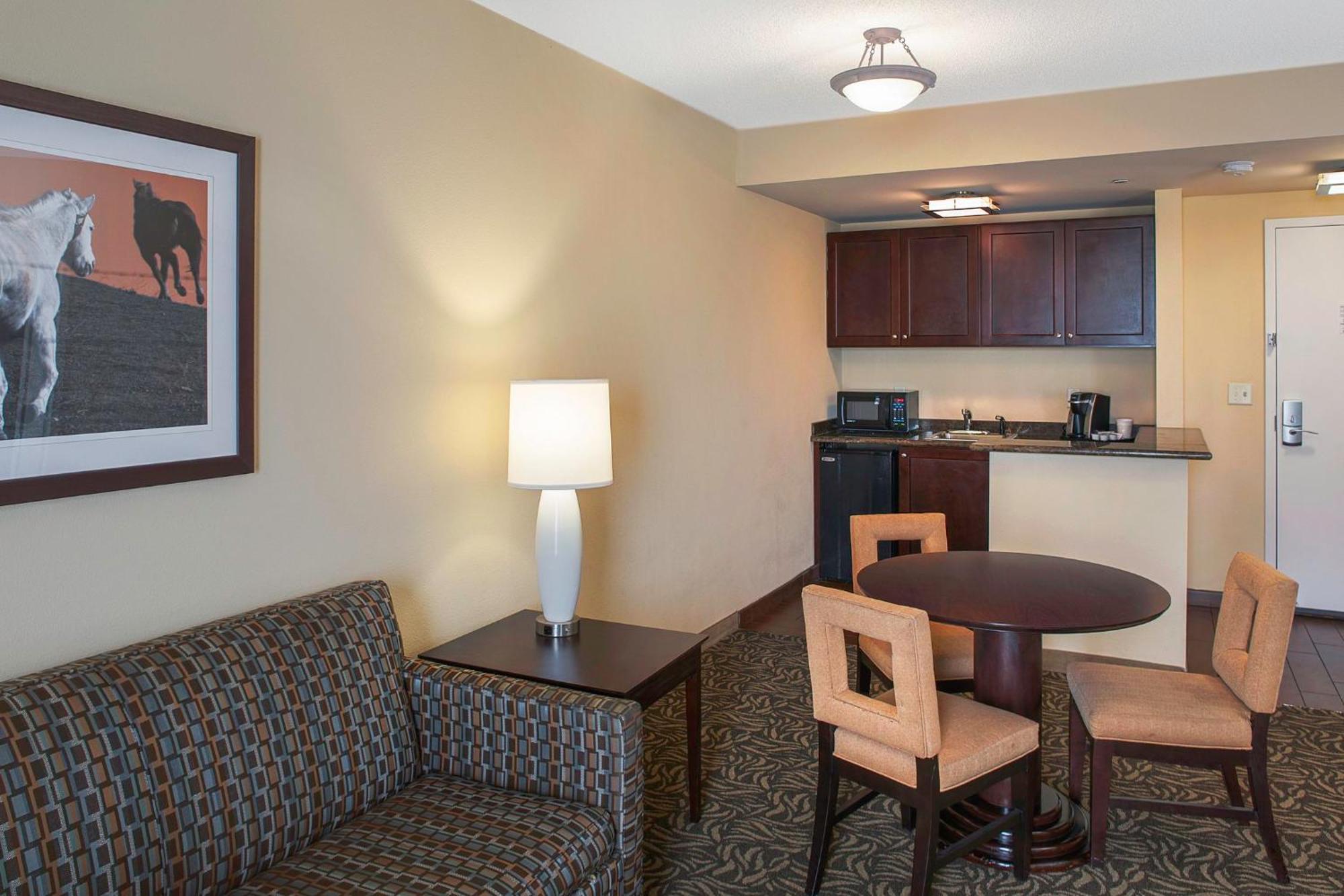 Holiday Inn Ardmore By Ihg Buitenkant foto